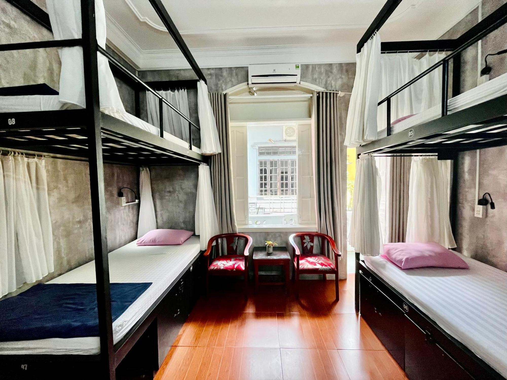 Amy Hostel Hue Exterior photo