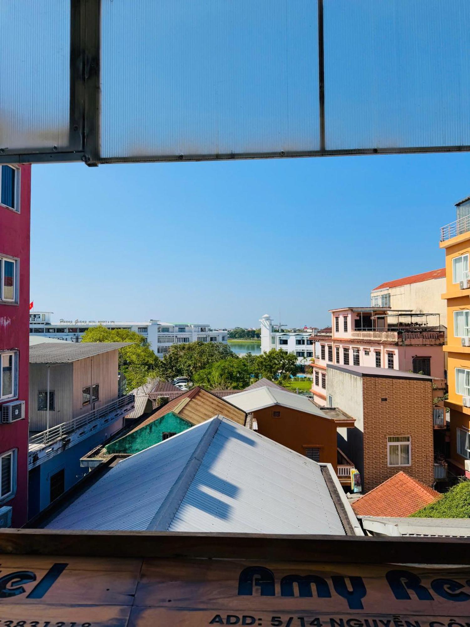Amy Hostel Hue Exterior photo